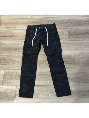 Vuori ripstop cargo style pants size XS